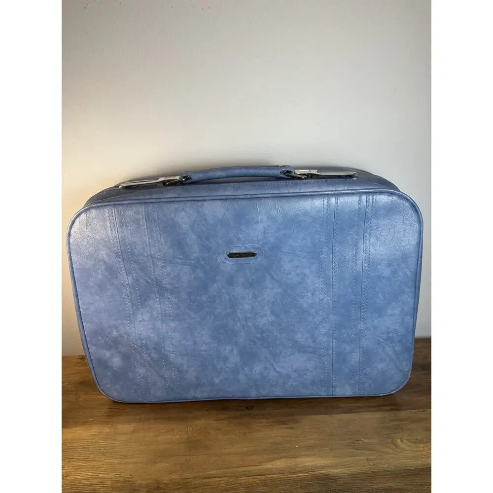 Samsonite Baby Blue Soft Faux Leather Carry On and Luggage Set Of 2
